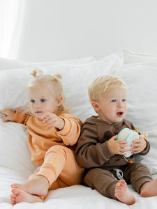 2025 collezione autunno inverno tinta unita in cotone Terry sport Top ragazzi felpe con cappuccio e felpe per il Comfort del bambino - Product Image 5