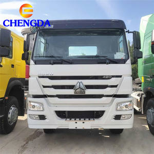 Camión HOWO de <span class=keywords><strong>Segunda</strong></span> <span class=keywords><strong>Mano</strong></span>, 10 Ruedas, 420hp, Diésel, 40-50 Toneladas, Camión Tractor Usado en Stock - Product Image 1