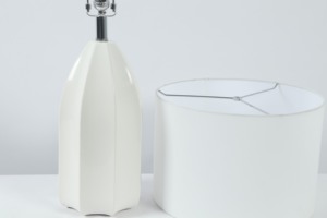 Glossy White Table Lamp Column <b>Plug</b> <b>in</b> Modern Table Lamp Ceramic Table Lamp <b>Led</b> Table Lamp with Shade for Living Room - Product Image 6