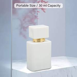 Atomizador de Perfume Recargable de Vidrio de 30 ml, Botella de Gran Capacidad con Boquilla Dorada y Pulverizador Blanco para Cosméticos - Product Image 4