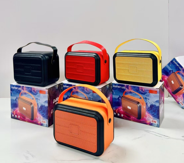 8W 1200mAh Manufacture Portable Speaker True Wireless Speaker for Home, Outdoor or Travel