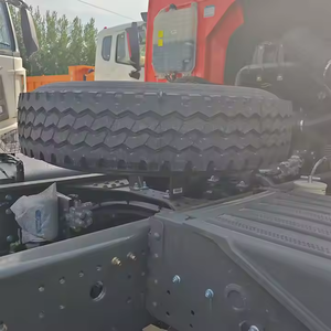 Sinotruk HOWO 6x4, Camión Tractor Nuevo, Colores Personalizados, Gris Plateado, Volante a la Izquierda, Combustible Diésel, Transmisión Manual, Suspensión Neumática, Euro 2/3/4/5/6 - Product Image 5