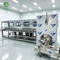 Chaîne de production de remplissage d'eau en baril avec canal de flux interne optimisé pour réduire la production de mousse, débit personnalisable