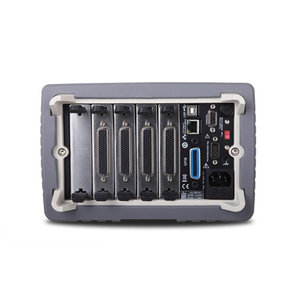 Sistema de Conmutación RIGOL M300 con MULTÍMETRO INTEGRADO M301 y Módulo DMM M302 Multiplexor - Product Image 4