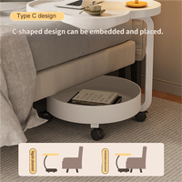 Table d'appoint moderne en forme de C avec roulettes, couleur blanc nuage, pour chambre, salon, coin café, canapé