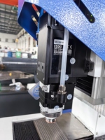 Machine de découpe laser pour tôles métalliques de 6000 W, robuste, avec table simple 3015 pour usine de fabrication métallique