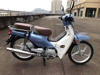 Moto Cub Bleue Marque Blue Brand, Norme Nationale IV, Moteur Brushless 100CC, Vitesse Maximale >80km/h, Style Rétro, Nouveau Modèle, Personnalité Unique