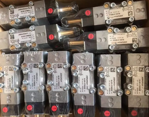 Nuevo Solenoide SXE9561-A70-00 para Control Industrial SXE9561/9573/9574-A70/A80/A81/170/180-0013J - Product Image 2