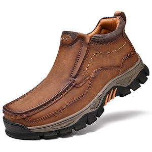 Mocassins pour hommes en PU à enfiler, semelle en caoutchouc, doublure en peluche, motif uni, tendance - Product Image 6