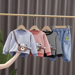 2023 nuovo stile primavera autunno vestiti per bambini vendita calda di cotone t-shirt + cartone animato jeans buon prezzo
