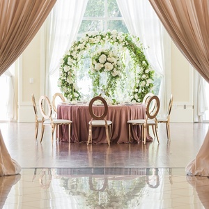 Chaises de banquet de qualité commerciale en or premium, résistantes aux intempéries, pour mariages en plein air, réceptions et événements spéciaux - Product Image 3