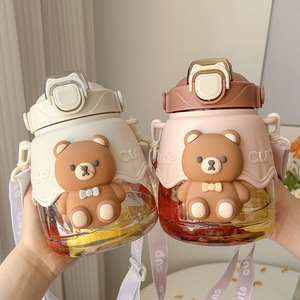 <span class=keywords><strong>Gourde</strong></span> Enfant Ours Mignon <span class=keywords><strong>1L</strong></span> Grande Capacité Portable Sans BPA Réutilisable Bouteille d'Eau en Plastique pour Enfants avec Paille - Product Image 3