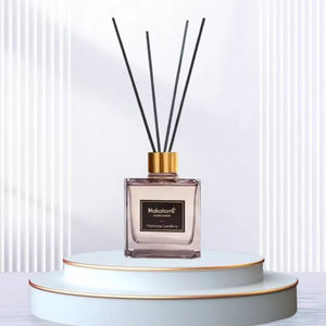 Juego de Difusores de Aromas con Botellas de Vidrio Cuadradas de 100ml y 200ml, Estilos Clásicos, Aceites Esenciales Altamente Concentrados, Gran Venta - Product Image 3