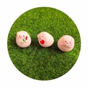Figura de cerdito para jardín de hadas, decoración para el hogar, bodas, terrarios, San Valentín, miniaturas, cerdito con sobre - Product Image 5