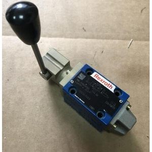 วาล์วควบคุมทิศทางแบบแมนนวล Rexroth รุ่น 4WMM6J53 F 4 ทาง 315 บาร์ 40 ลิตร/นาที ระบบไฮดรอลิก ผลิตในเยอรมนี - Product Image 1