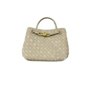 Bolso Tote Retro de Alta Gama en Cuero Genuino Tejido, con Hebilla de Cuerda Metálica Mate, Cierre Magnético Ligero y Gran Capacidad - Product Image 4