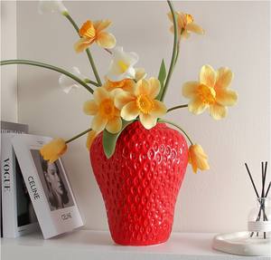 Vase décoratif pour la maison au design spécial Vase en céramique Pot à fraises Décoration de vase à fleurs en céramique - Product Image 6