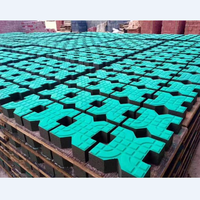 Moules pour pavés, moules pour blocs de béton emboîtables, moule pour blocs de béton, moule pour la fabrication de blocs, moule pour la fabrication de produits en ciment