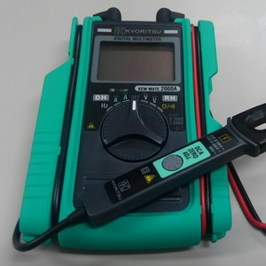 คีออริทสึ เคว์ เมท 2000A ดิจิตอลแคลมป์มิเตอร์ 2000A DC 600V CAT III จอแสดงผล LCD มัลติมิเตอร์แบบมือถือ - Product Image 1
