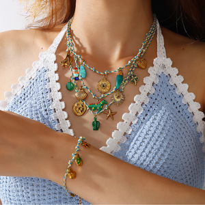 Fashion Charm Bracelet Set For Women Zinc Alloy <b>Crystal</b> Rhinestone Pendant Jewelry Gift With <b>Animal</b> And Heart Charms - Product Image 4