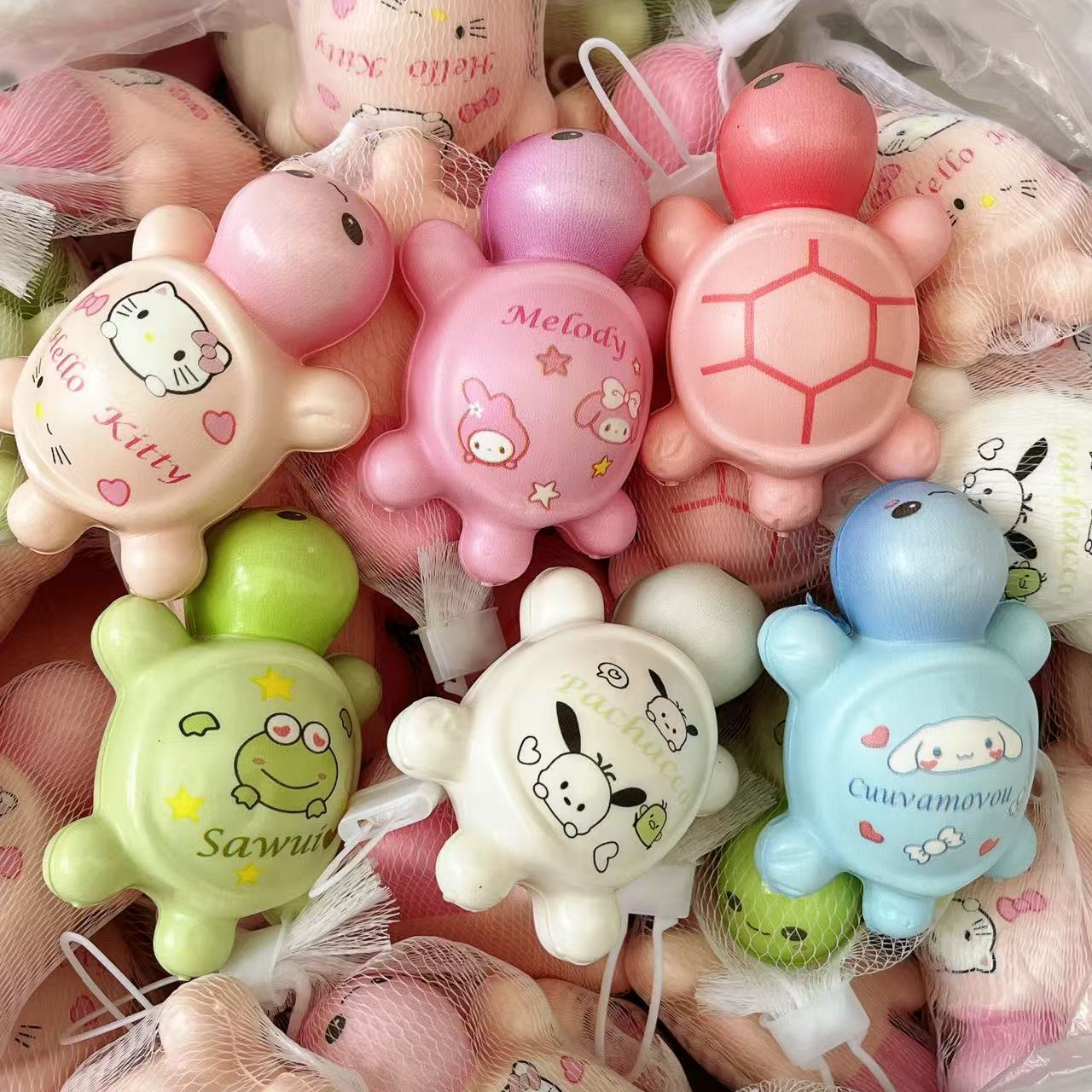 Emballage de sac en maille de cheveux mélangés de tortue sanrio de 8 cm