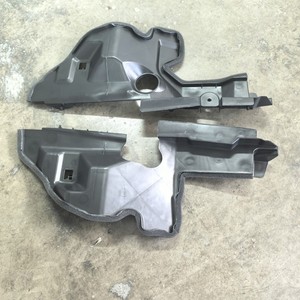 ฝาครอบฮีทซิงค์ 53293-48110 53294-48110 ไนลอนสำหรับเล็กซัส RX270 350 450H ถังน้ำหม้อน้ำแผ่นกั้นซ้ายขวา - Product Image 1