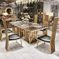 Table à manger moderne de luxe avec 6 chaises en métal doré et acier dessus en marbre pour cuisine, bar, meubles de salle à manger contemporains