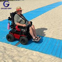 Tapis d'accès de plage en polyester recyclé, allée accessible aux fauteuils roulants pour la mobilité sur le sable et l'accès extérieur
