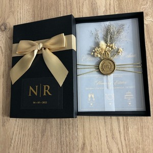 Élégante invitation de mariage en acrylique transparent avec feuille d'or, boîte et nœud en ruban de soie <span class=keywords><strong>bordeaux</strong></span> - Product Image 5