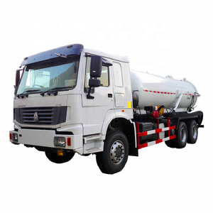 HOWO เครื่องดูดฝุ่นทำความสะอาดท่อระบายน้ำ HOWO 4*2 8000L 190hp 6ล้อยางรถทำความสะอาดถนนรถดูดสิ่งปฏิกูล - Product Image 1