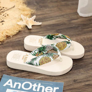 Bohemia Style Ladies Female Summer Breathable Anti-Slippery Casual Flat Beach With EVA Insole Flip Flops for Indoor Outdoor Use - Product Image 5