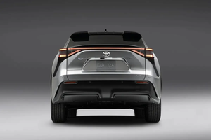 Guangzhou Auto Nieuwe Energie <span class=keywords><strong>Tram</strong></span> Toyotabz4xsuv Elektrisch Voertuig 2wd 615Km Elektrisch Voertuig Suv - Product Image 6