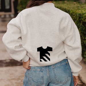 Sudadera Gris Holgada Personalizada con Bordado y Logotipo Impreso en Relieve, Sudadera de Cuello Alto de Algodón Grueso de 420 GSM - Product Image 4