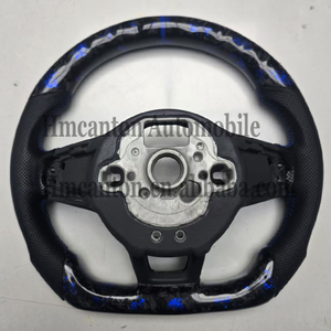 พวงมาลัยรถยนต์หนังคาร์บอนไฟเบอร์แบบเจาะรู สำหรับรถยนต์ Volkswagen VW GTI7 Golf MK7 ขายส่งราคาพิเศษ - Product Image 2