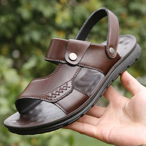 รองเท้าแตะหนังแท้สำหรับฤดูร้อน ดีไซน์เปิดนิ้วเท้า หน้าผ้าตาข่าย ระบายอากาศได้ดี พื้นนุ่ม สวมใส่สบายสำหรับผู้ชาย - Product Image 3