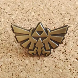 Broche personnalisée créative The Legend of Zelda Anime Vintage Breath of the Wild Metal Lapel Pin Cartoon Character Brooches Men