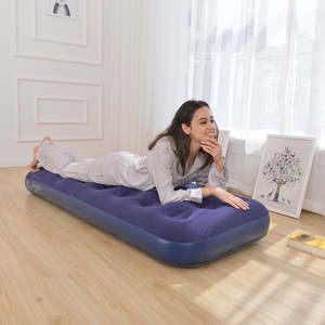 Lit d'air gonflable convertible et réversible économique pour chambre à coucher, taille King, avec pompe intégrée, résistant à l'eau, léger, pour l'extérieur et l'hôpital - Product Image 1