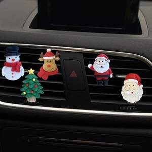 Ambientador de Resina Sólida con Diseño Navideño Personalizado, con Clip para Ventilación de Coche, Iluminación Ambiental y Aroma, Ideal para Regalo - Product Image 3