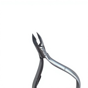 Cortaúñas Profesional de Acero Inoxidable con Apertura de Mandíbula Ancha, Cabeza Cuadrada Resistente para Uso en Pies y Dedos - Product Image 4