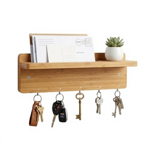 Porte-clés mural moderne en bambou avec étagère organisatrice de courrier et <span class=keywords><strong>5</strong></span> crochets pour entrée, buanderie, bureau à domicile, décoration professionnelle - Product Image 1