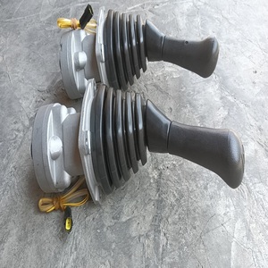 Poignée de commande d'excavatrice EC380D 14556362 compatible avec les accessoires d'excavatrice EC480/300D/220D/750E/950E - Product Image 4