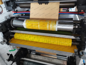 320mm Dấu chân nhỏ dễ dàng vận hành máy in flexo 2 màu đồng bộ ổ đĩa vành đai OPP PA PE phim máy in flexo - Product Image 4