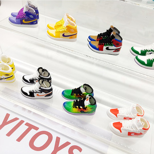 <span class=keywords><strong>Porte</strong></span>-clés en forme de chaussure Aj1, miniature <span class=keywords><strong>3D</strong></span>, chaussures de basket-ball, Michael <span class=keywords><strong>Jordan</strong></span>, Air <span class=keywords><strong>Jordan</strong></span>, Lebron James, Kobe Bryant, figurine tendance, pendentif - Product Image 4