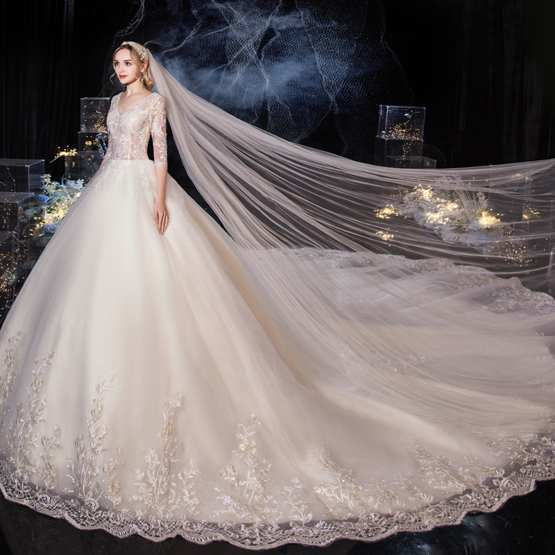 AL0992 Master Wedding Dress 2025 - Luxury Tail Empire Line