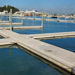 Ponton flottant en béton Marina, plateforme solide utilisée comme quai pour bateaux - Product Image 6