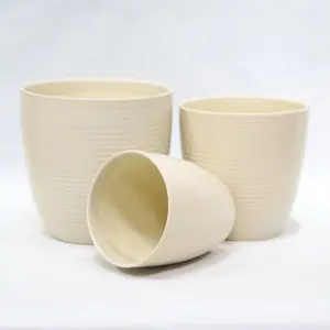 Vaso di fiori crema meduum 332C-C