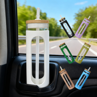 Bouteille en verre sans BPA avec couvercle en bambou, manchon en silicone coloré et paille pour une hydratation saine et la décoration de la maison