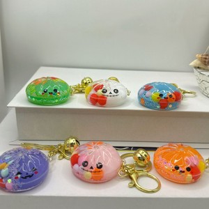 ของเล่นกล่องสุ่มสำหรับเด็ก, ของเล่นการ์ตูนฮาโลวีนสุดสร้างสรรค์, กระดิ่งโลหะ, พวงกุญแจ, จี้อะคริลิก, ของขวัญแสนสนุกและน่ารัก - Product Image 4