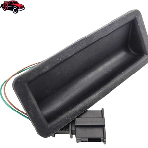 Interruttore di Sblocco Portellone Posteriore per <span class=keywords><strong>Skoda</strong></span> <span class=keywords><strong>Fabia</strong></span> 2000-<span class=keywords><strong>2008</strong></span> - Product Image 2