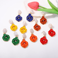 Anting Bunga Segar Premium Manis Elegan Minimalis Perhiasan Paduan Logam untuk Wanita Bergaya untuk Kerja dan Sehari-hari